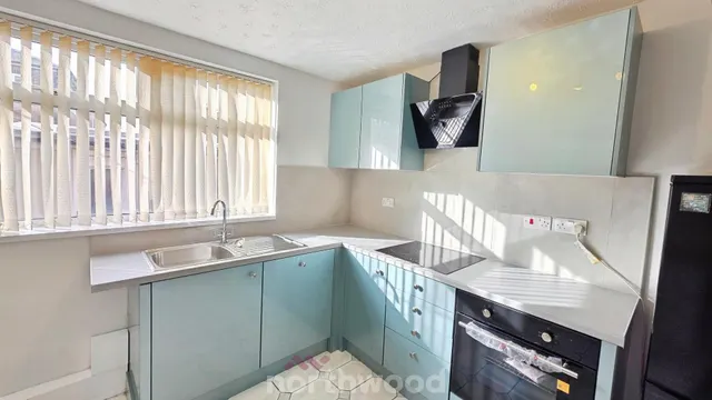 Kings Road, Askern, DN6, photo 3