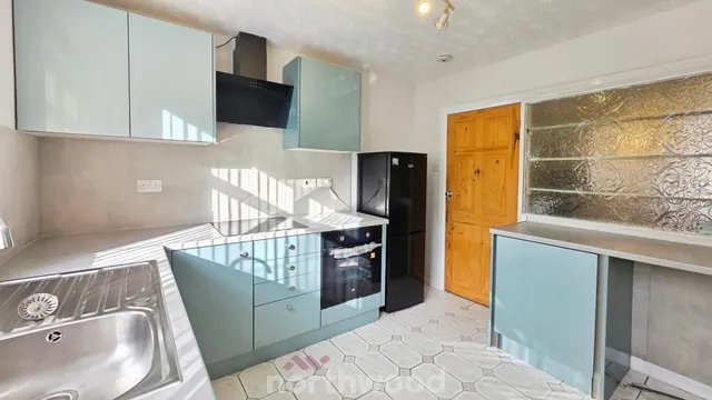 Kings Road, Askern, DN6, photo 2
