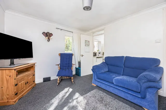 Drummond Close, Haywards Heath, RH16, photo 3
