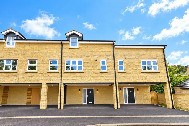 Leek Road, Buxton, Derbyshire, SK17, photo 1