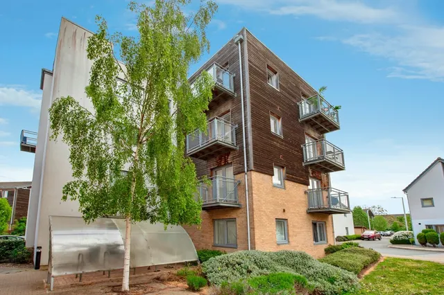 Silver Train Gardens, Dartford, DA1, photo 1