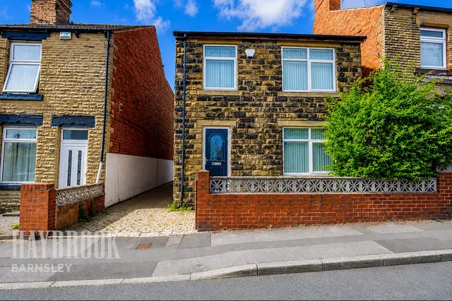 Cherry Tree Street, Elsecar, photo 1