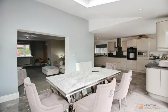 Woodland Drive, Leicester, LE3, photo 2