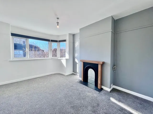 Ashburnham Close, SO19, photo 2