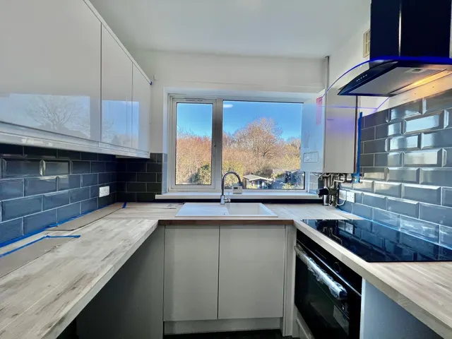 Ashburnham Close, SO19, photo 1