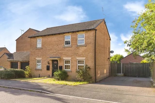 Stockwell Avenue, Kiveton Park, Sheffield, S26, photo 1