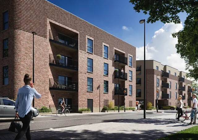 Photo 2 — Brentwood Central, Western Road, Brentwood