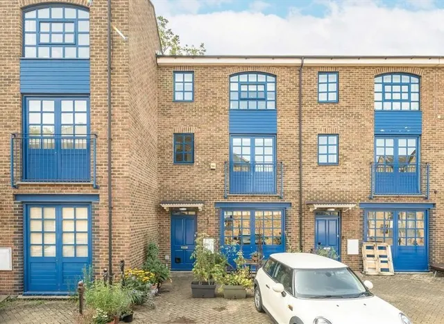 Hatcham Park Mews, New Cross, SE14, photo 1