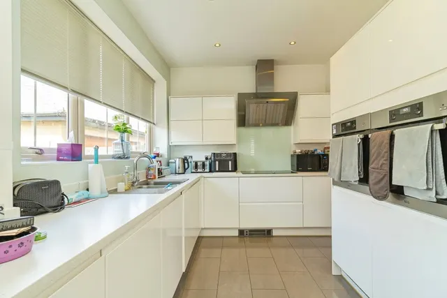 Harley Drive, Walton, MK7, photo 3