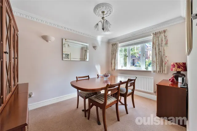 Photo 3 — Sundbury Rise, Bournville Village Trust, Northfield, Birmingham, B31 2EZ