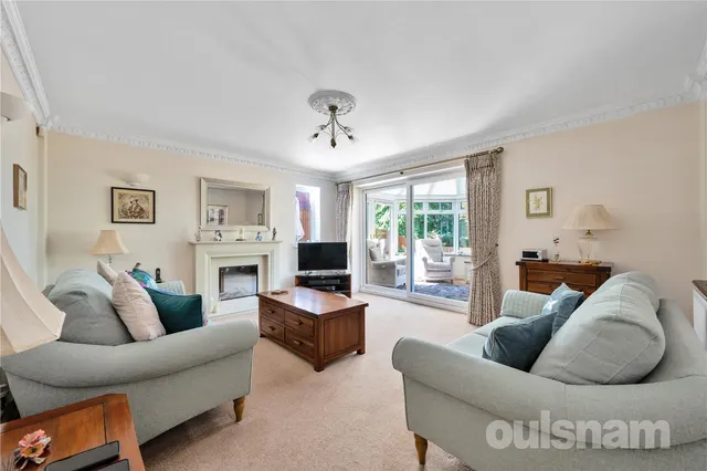 Photo 2 — Sundbury Rise, Bournville Village Trust, Northfield, Birmingham, B31 2EZ
