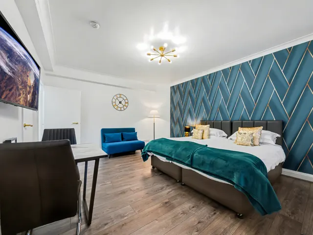 Sloane Avenue, London, SW3, photo 2