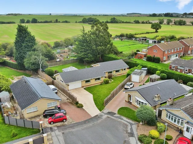 Lingodell Close, Laughton, Sheffield, photo 1