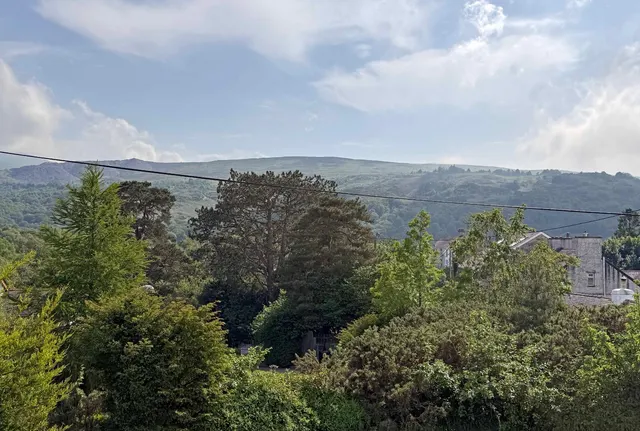 Brynrefail, Caernarfon, LL55, photo 3
