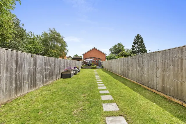 Amersham Road, High Wycombe, HP13, photo 2