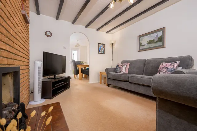 Copperfield Close, Kettering, NN16, photo 2