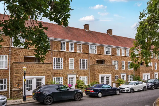 College Road, Dulwich, SE21, photo 1