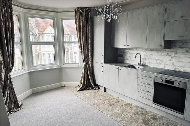 Wick Road, Brislington, Bristol, BS4, photo 1