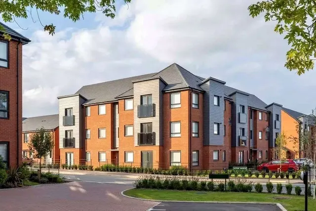 Lucas Green, Shirley, Solihull, West Midlands, B90 4GW, photo 1