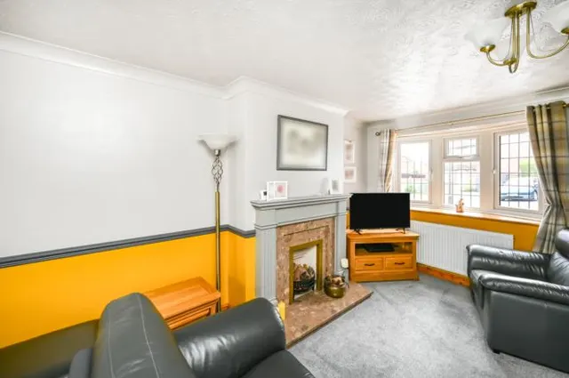 Laburnum Close, South Normanton, DE55, photo 2