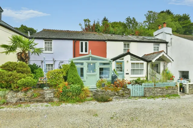 Riverside Cottages, Forder, Saltash, photo 1