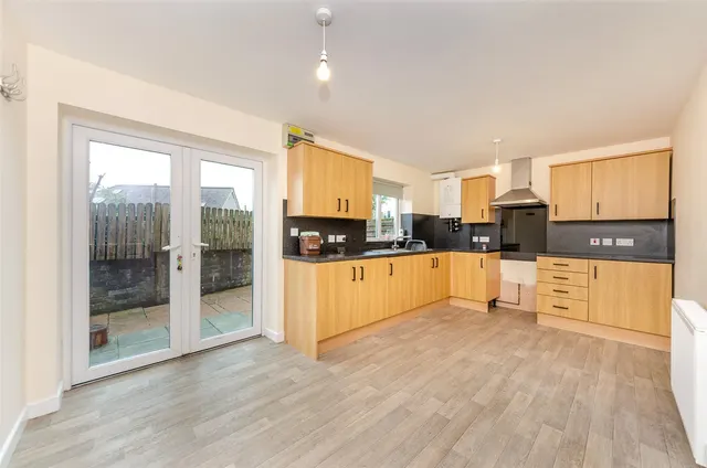 Maes Hyfryd, Llanaelhaearn, photo 2