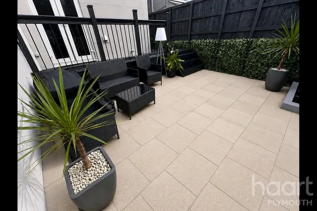 Bickham Park Road, Plymouth, PL3, photo 3