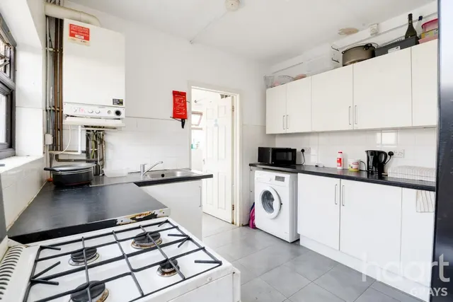 Clarence Road, Grays, RM17, photo 3