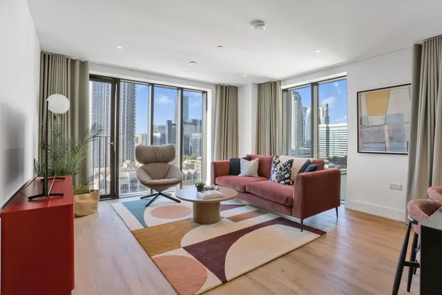 Charter Street, Canary Wharf, E22, photo 2