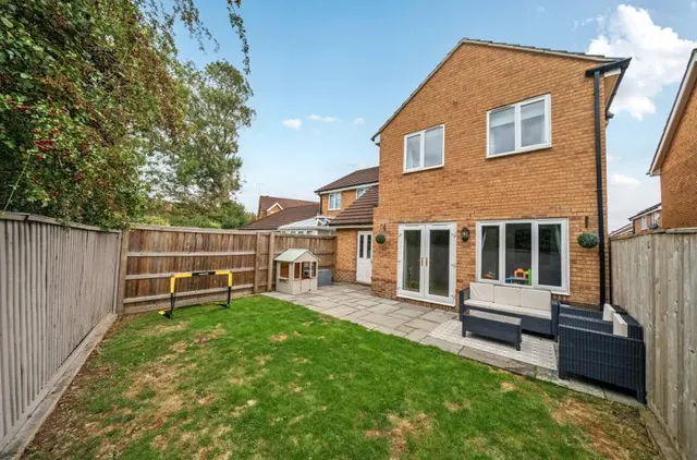 Sigerson Road, Swindon, SN25, photo 2