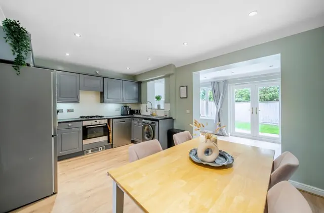 Sigerson Road, Swindon, SN25, photo 1