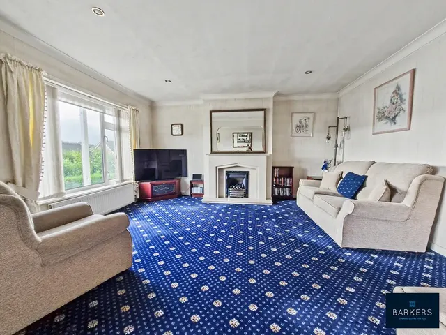 Photo 3 — Princess Street, Batley WF17 5LF