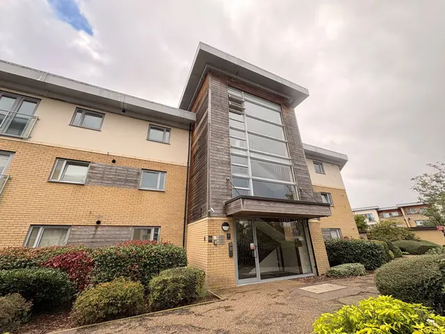 Percy Green Place, Stukeley Meadows, PE29, photo 1