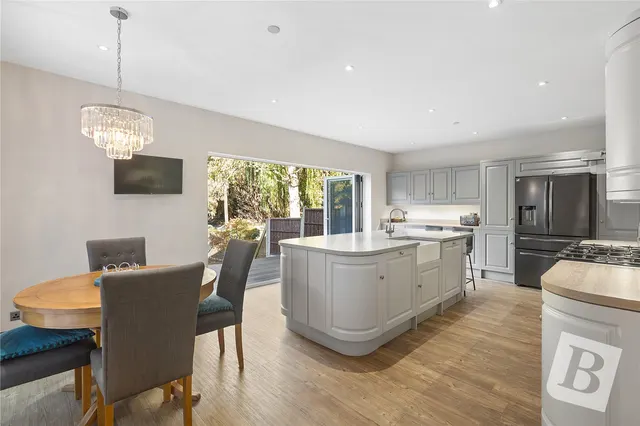 Orange Tree Hill, Havering-Atte-Bower, RM4, photo 2