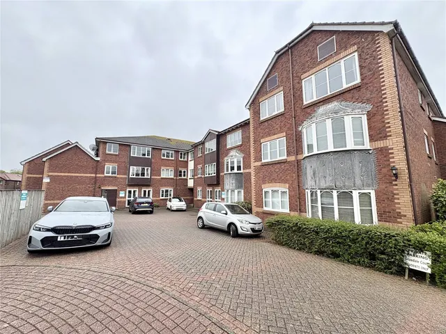 Forest Gate, Blackpool, FY3, photo 1