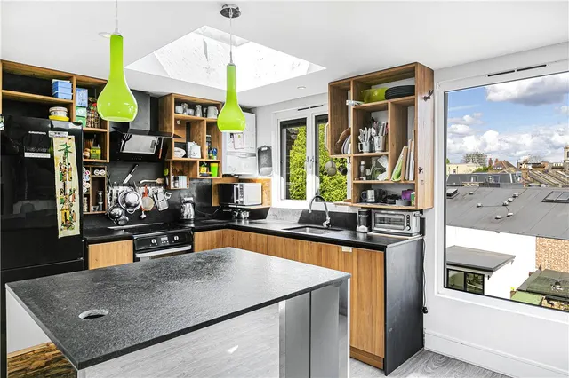 Netheravon Road, London, W4, photo 3