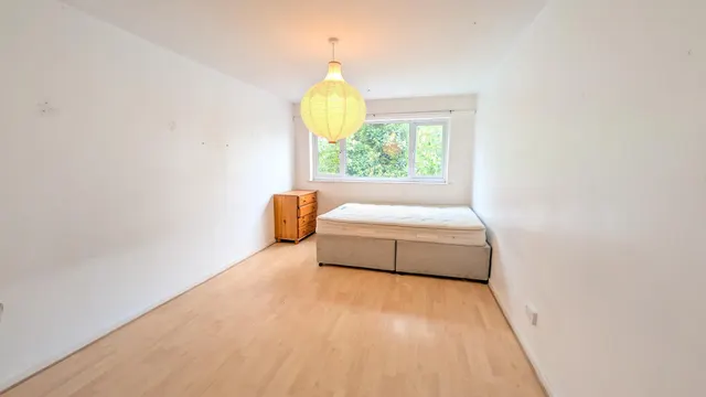 Banks Road, Toton, NG9, photo 3
