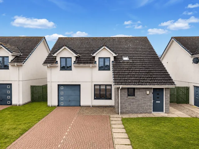 Malt Row, Carnoustie, DD7 7GU, photo 1