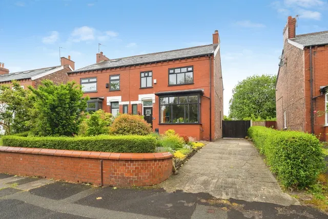 Arundel Street, Ashton-under-Lyne, Greater Manchester, OL6, photo 1