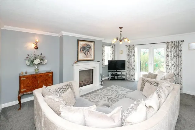 Micklethwaite, Bingley, BD16, photo 3