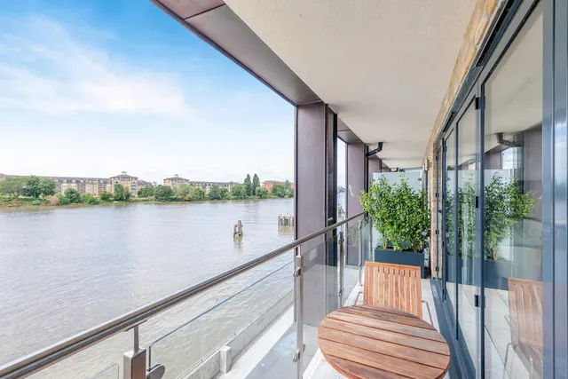 Oxbridge Terrace, Palace Wharf, W6, photo 1