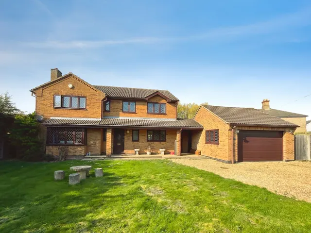 Ramsey Road, Huntingdon, PE26, photo 1