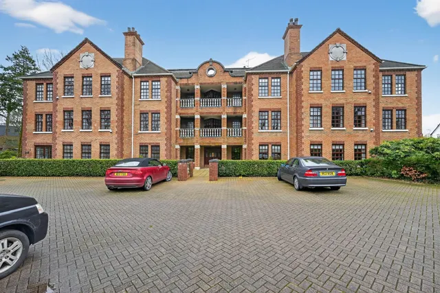Broomhill Manor, Belfast, BT9, photo 1
