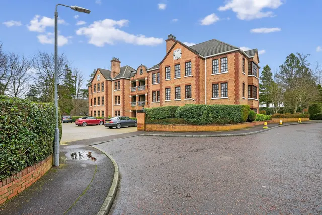 Broomhill Manor, Belfast, BT9, photo 2