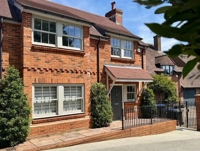 The Mews, Windsor End, HP9, photo 1