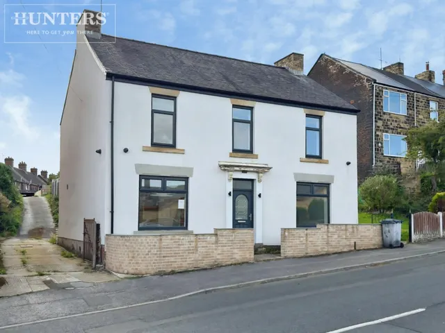 Milton Road, Hoyland, S74, photo 1