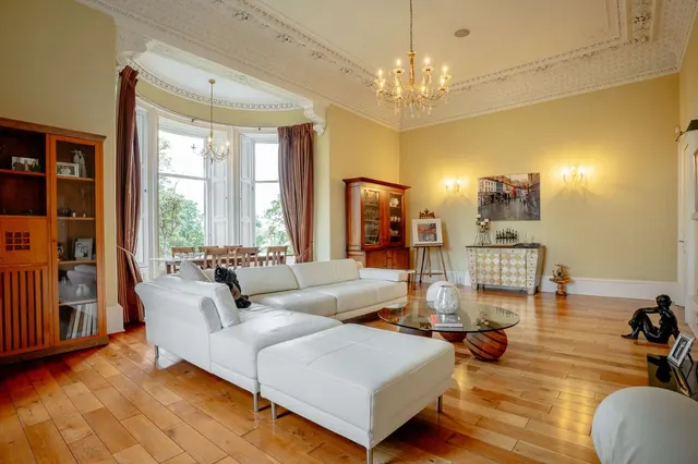 Photo 2 — Spylaw Road, Merchiston, Edinburgh, Midlothian, EH10 5BR