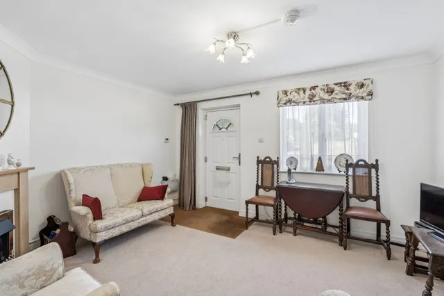 Main Road, Naphill, HP14, photo 2