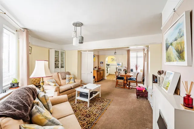 Broad Street, Seaford, BN25, photo 1