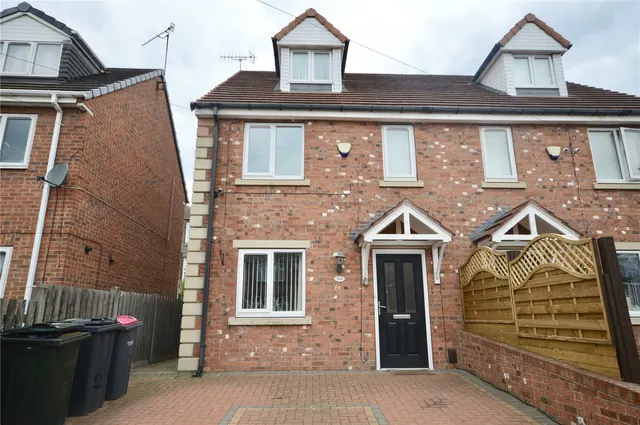 Clough Street, Rotherham, S61, photo 1